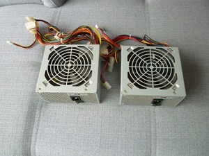 PC ATX Netzteile * 2 Stück * Delta DPS-300PB * 300 Watt * getestet * in Ordnung