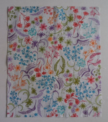 Size 1 - Light Wgt Fabric Cotton 1 Square of  Flowers Bloom - 11 3/4" x 9 3/4"  - Picture 1 of 3