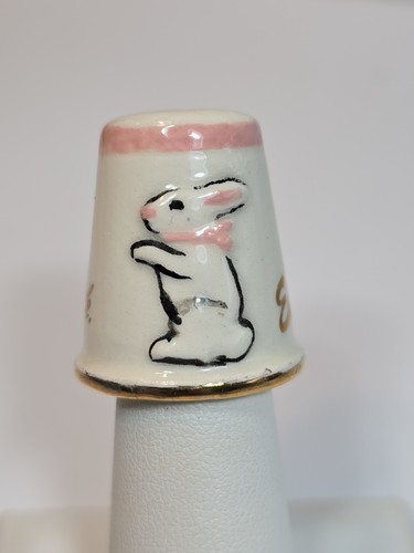 Eureka Springs Travel Souvenir Thimble White Ceramic Arkansas