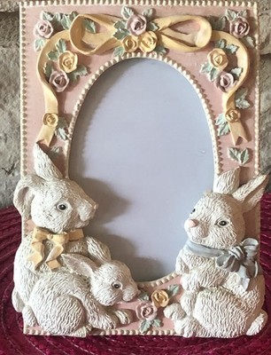 Vintage Easter Bunny Rabbit Photo Frame Resin Ribbon Bow Pink 3D Fits 3.5''x5''