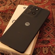 Motorola Smartphone Black Bar Style Mobile Phone with Original Box Packaging
