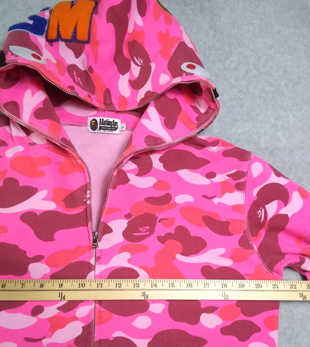 A Bathing Ape BAPE WGM Hoodie Jacket Sz L Pink Camo Shark Full Zip A Bathing Ape BAPE WGM Hoodie Jacket Sz L Pink Camo Shark Full Zip