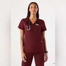 Figs Women's Burgundy Casma Three Pocket Scrub Top Small