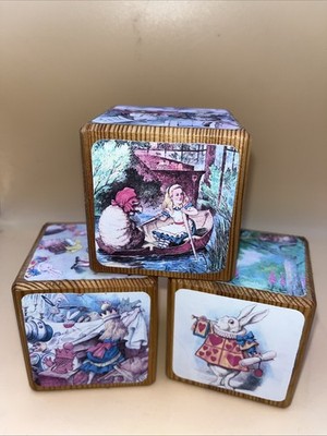 Alice im Wunderland Deko Holzbausteine John Tenniel Illustrationen Ornament