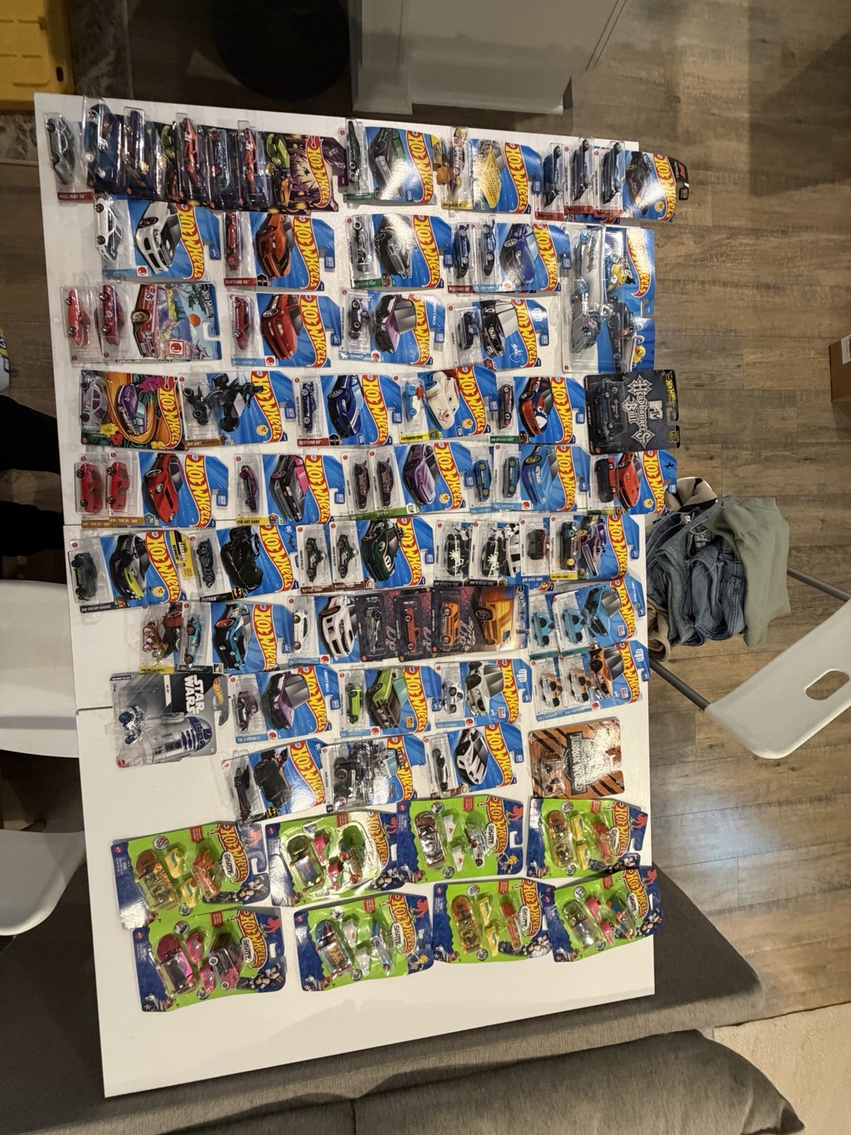 Hot Wheels Basic 68 Count Lot of Random Cars More Pics To Come Free Shipping