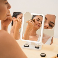 Miroir de Maquillage Triptique Rechargeable avec Grossissement et Lumière LED