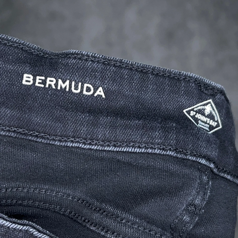 Bermudas vaqueras St John's Bay para mujer talla 4 elásticas negras lavado carbón Foto 3 de 4
