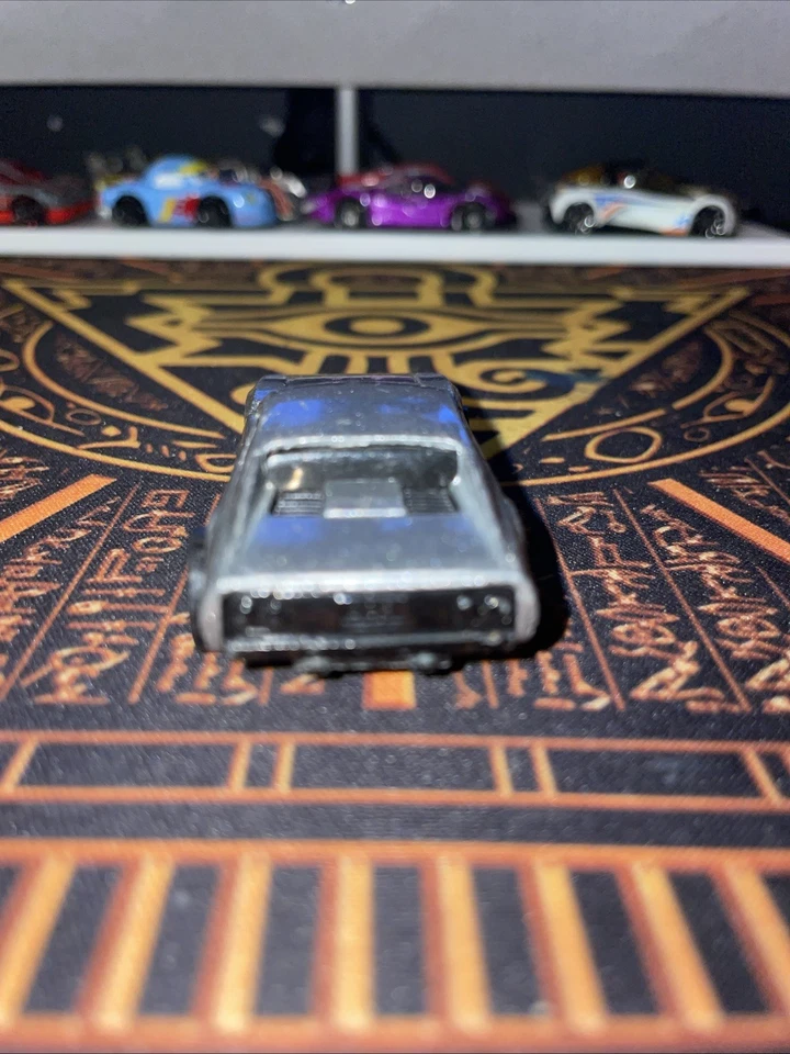 Hot Wheels Ferrari Racebait 308 1982 turbo plateado 1:64 diecast coche de 2 3/4" con rojo Foto 3 de 4