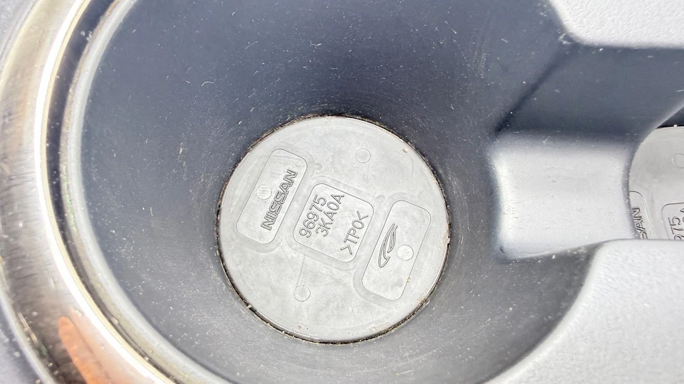 Nissan Titan XD 2016 2017-2019 consola central delantera portavasos 969Wr-EZ10A OEM Foto 4 de 4