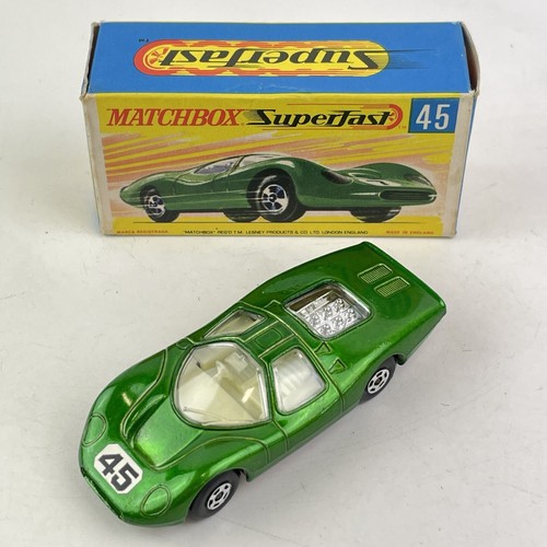 Vintage Boxed Matchbox Superfast Ford Gruppe 6 grün Nr. 45 Rosa Sockel