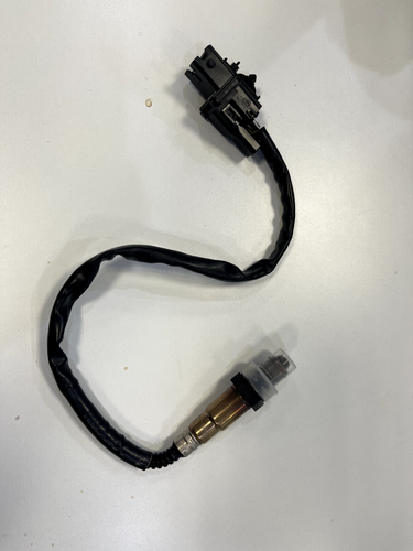 HKS A/F KNOCK AMP / WIDEBAND 02 SENSOR : 44999-AK022 - Bild 1 von 2