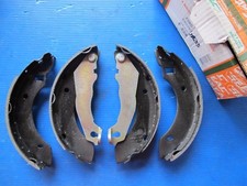 Mâchoire de frein Ford ESCORT