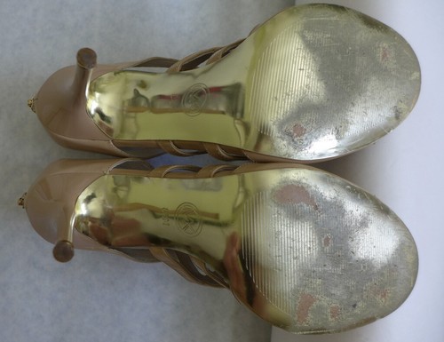 MICHAEL KORS Patent Tan Leather Open Toe Back Zip Caged Sandal Heels Shoes 8.5M - Picture 14 of 15