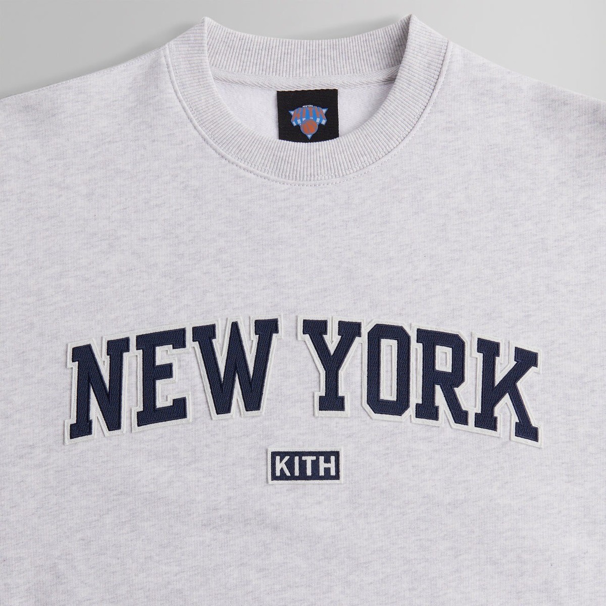 Kith New York Knicks City So Nice Nelson Crewneck Heather Grey