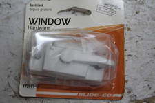 Part 173971-W,Prime Line Products,White, Vinyl Window Sash Lock With Keeper,