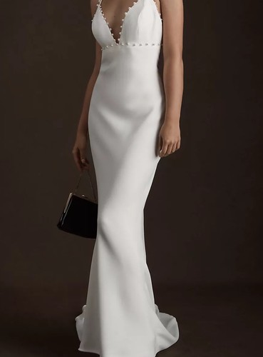 Savannah Miller Dora Pearl Trimmed V-Neck Crepe Wedding Gown Dry Cleaned Size 4 