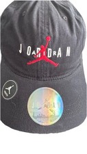 Air Jordan Boys Youth Hat Black  Red New with tag .