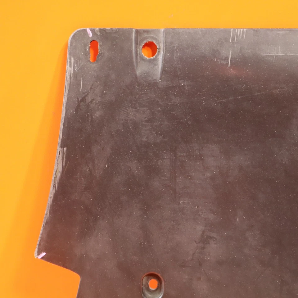 BANDEJA DE CARROCERÍA PLANA TRASERA FERRARI CALIFORNIA 2009-2013 2014 069758600 Foto 3 de 4