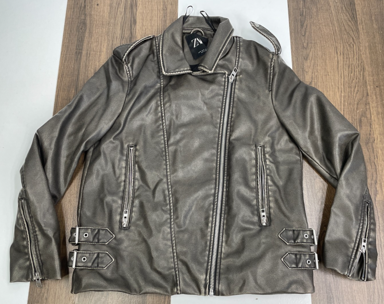 Zara Womens Size XS Gray Faux Leather Motorcycle Jacket Soft Moto Biker Coat