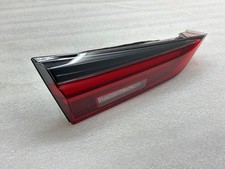 BMW i4 2024 Links R�ckleuchte Heckleuchte innen 7956629 RSD8954
