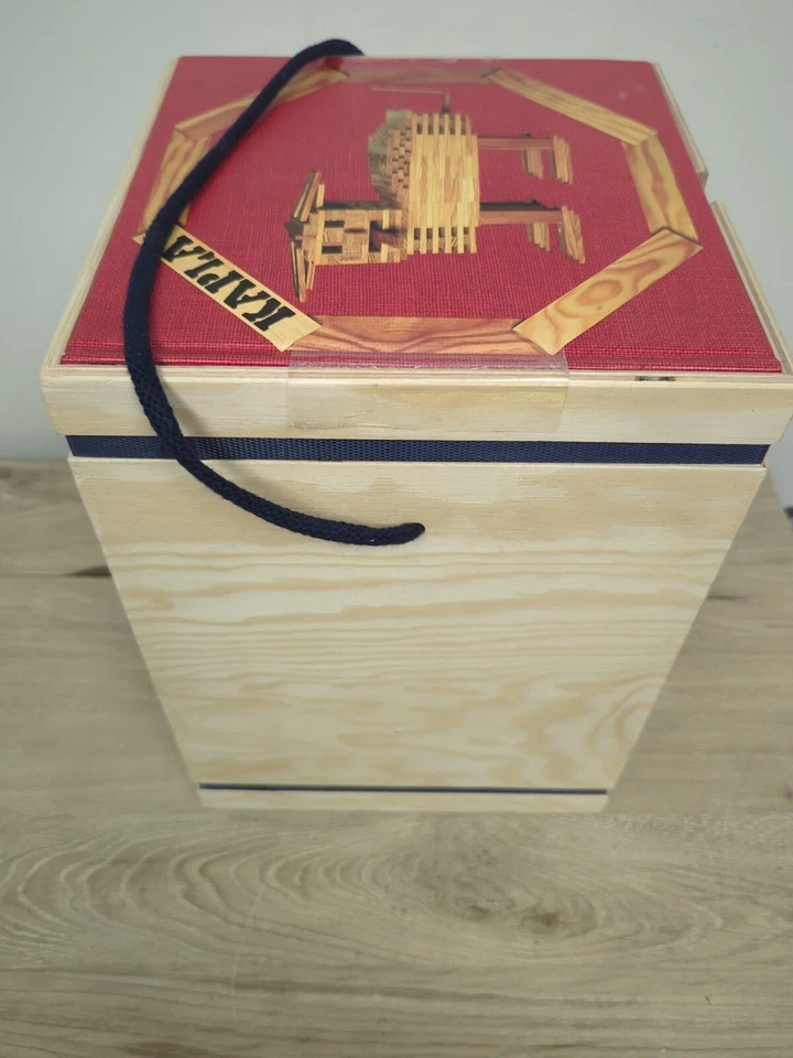 KAPLA Wooden Construction Set - 280 Building Planks in a Chest with Art Book - Image 3 of 4