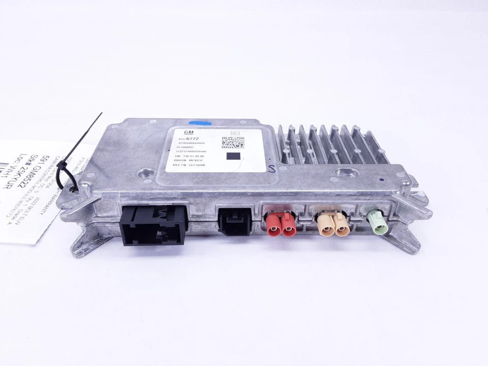 22-23 Chevrolet Equinox / Bolt EUV Camera Video Control Module 85576772 - Image 2 of 4