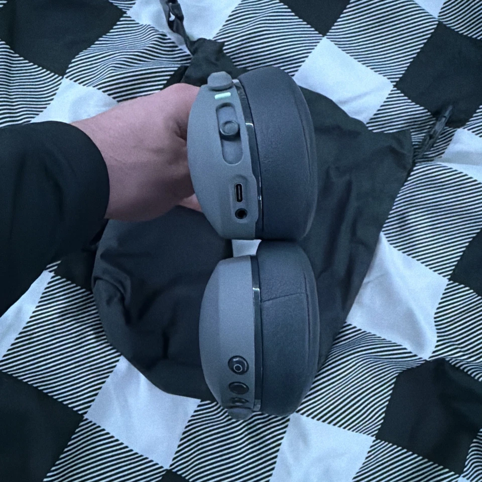 Skullcandy Crusher ANC 2 Bluetooth Wireless Headphones - Black (S6CAW-R740) - Image 3 of 4