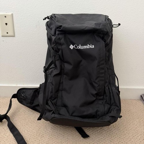 Columbia Black Hiking Backpack with Hip Belt Unisex Adults, Not Insect Treated