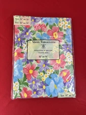 VTG Vinyl Tablecloth 52x70" Oblong Retro Floral Sultan's Linens