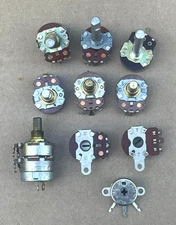 Assorted Unbranded Linear Taper Potentiometer (Lot of 10)