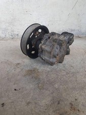 Pompe direction assistée Audi S8