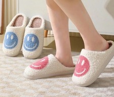 Happy Smiley Face Fuzzy Slippers Women Soft Cozy House Shoes New Pink  Blue 6-7