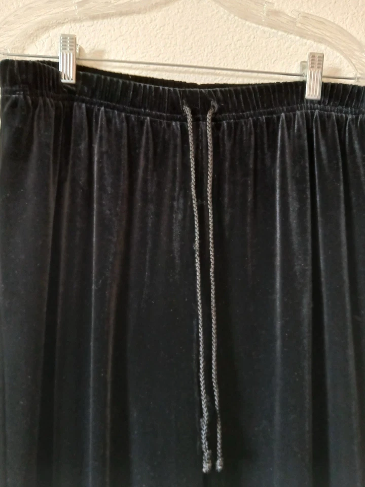 Hillard Hanson black velvet pants M women elastic waist vintage 90s lounge - Image 4 of 4