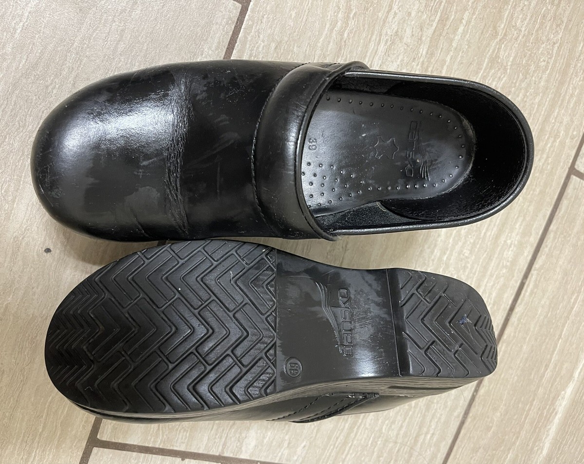 Dansko XP Womens Scrub Clogs Black Patent 39 8.5 To 9 Dansko Pro XP 2.0 Women main image 4
