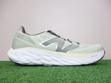 New Balance Fresh Foam X 880v14 Shoes Womens 10.5 Mint Silver Metallic Jogging