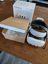 Meta Quest 3 Vr Headset 512gb + Bobovr M3 Pro. Barely Used.