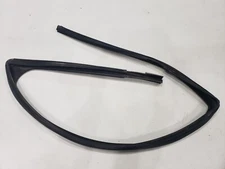 2010 Ford Fusion left front window glass run channel seal oem