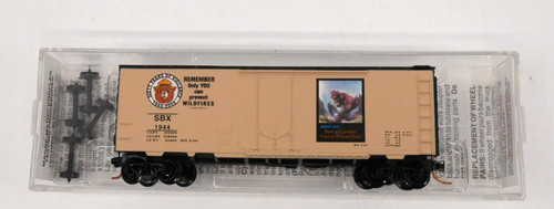 Escala N ***SMOKEY BEAR*** Coche de caja de prevención de incendios, SBX 1944 - Micro trenes 21480 | Zustand: New