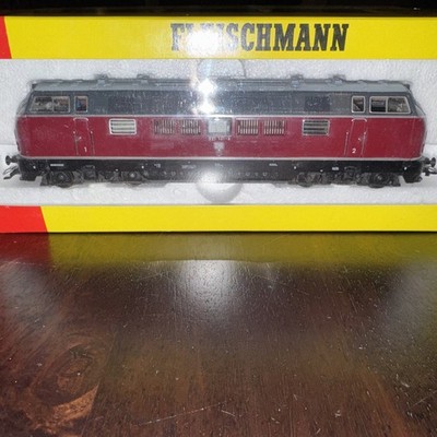 Fleischmann 4235 Diesel Locomotive Series 221 131-6 DB Gauge H0