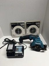 Makita SH02 12V Lithium‑Ion Cordless 3‑3/8" Circular Saw & Battery And Charge