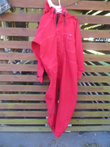 Glanda International reusable chemical suit size large new without tags