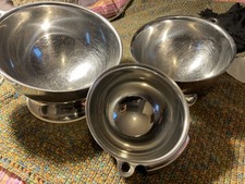 Rosle stainless mixing bowl and stand x3