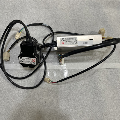 DYADIC SYSTEMS AC Servo Motor RMJ0611 & AC Servo Amplifier RAD0311-A01
