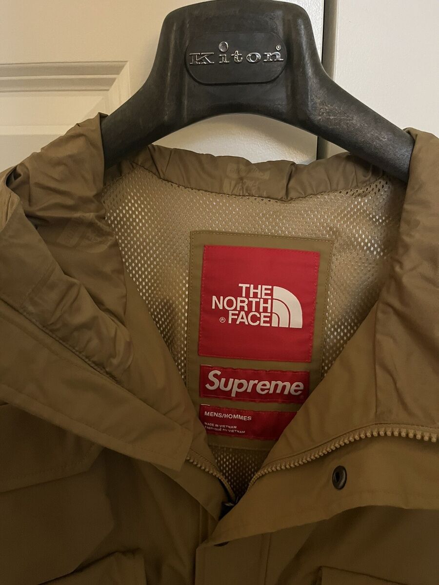 The North Face x Supreme Cargo Jacket (Gold) Size Large