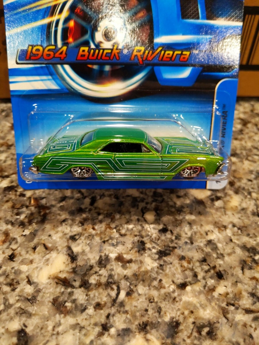 2006 Hot Wheels Collector No #157 1964 BUICK RIVIERA Green
