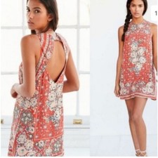 Urban Outfitters Ecote Red Orange Floral Print Shift Mini Dress Size Medium