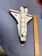 Playmaker Toys NASA US White Space Shuttle Diecast pullback Rocket Figure