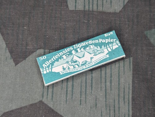 1 x WWII German Efka Cigarette Rolling Papers Vintage 1940s Tobacciana Soldier