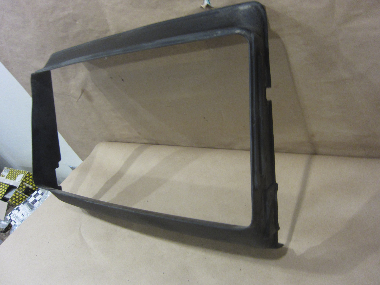 Maserati 4200 Coupe/Spyder- Air Conveyor Duct For Radiator - P/N 199893