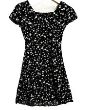 Old Navy Mini Dress Women XS Blk/White Floral V-Neck Smocked Back 